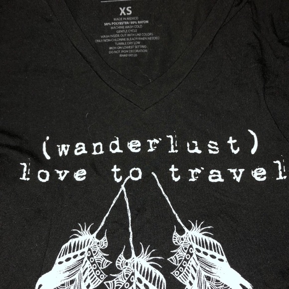 Wanderlust t shirt - Picture 3 of 3